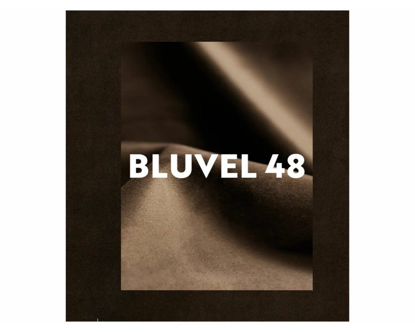 Kėdė CH Aksomas, Juoda/Ruda 48